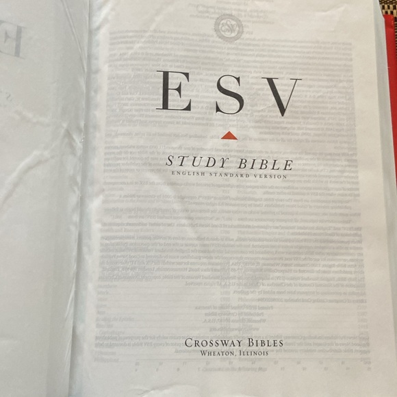 ESV English Standard Version Study Bible Hardback Brand New - Picture 5 of 12
